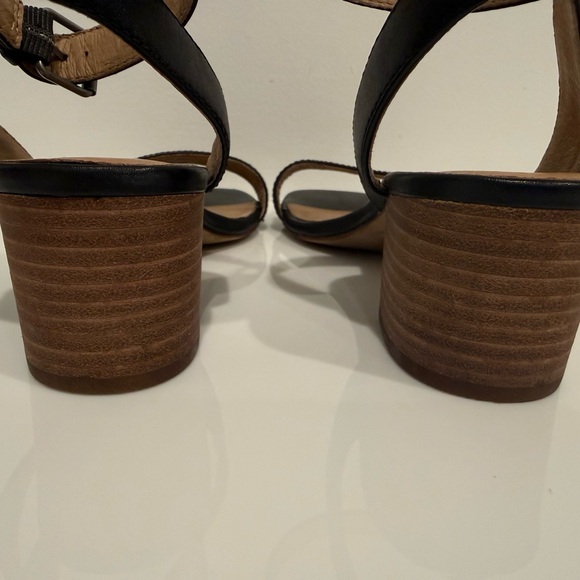 Madewell Simple Mid-Heel Sandal in Leather - 7 - Picture 2 of 6